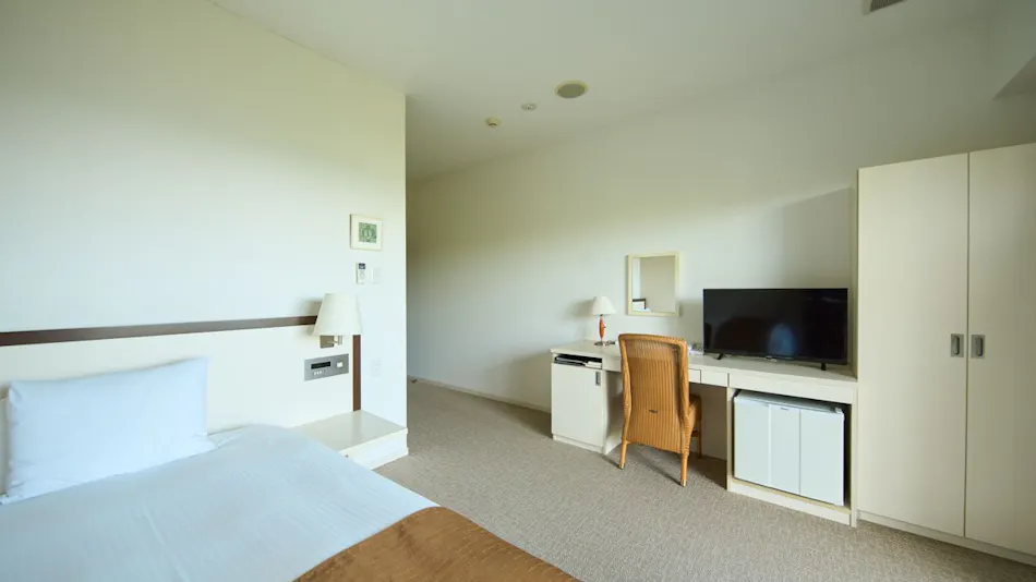 HOTEL HOLISTIC RESORT