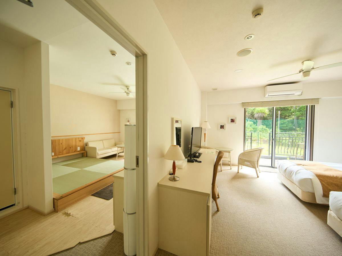 HOTEL HOLISTIC RESORT