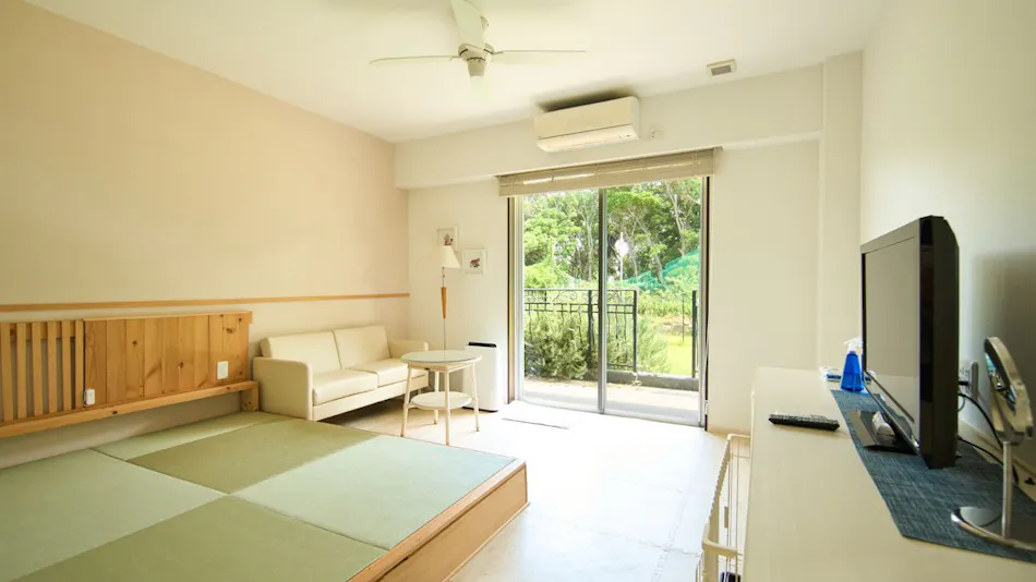 HOTEL HOLISTIC RESORT