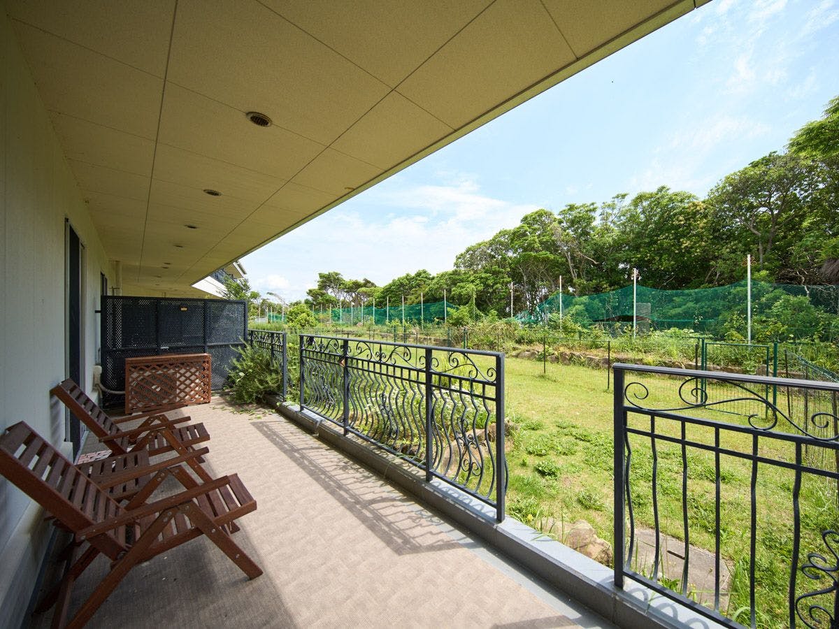 HOTEL HOLISTIC RESORT