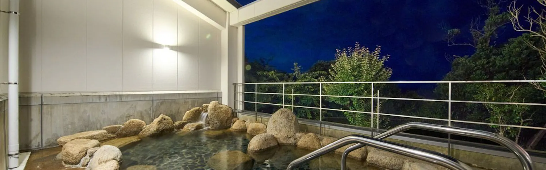 HOTEL HOLISTIC RESORT
