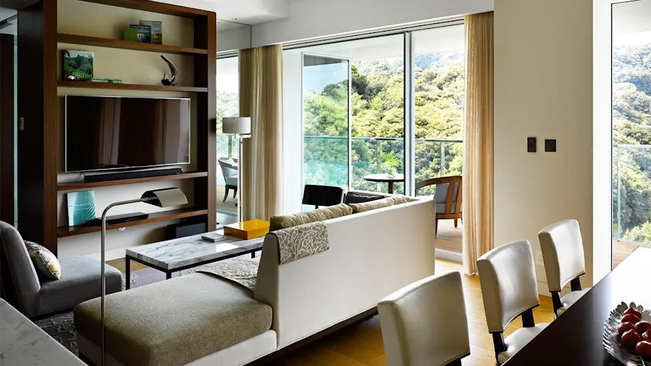 Olive Bay Hotel
