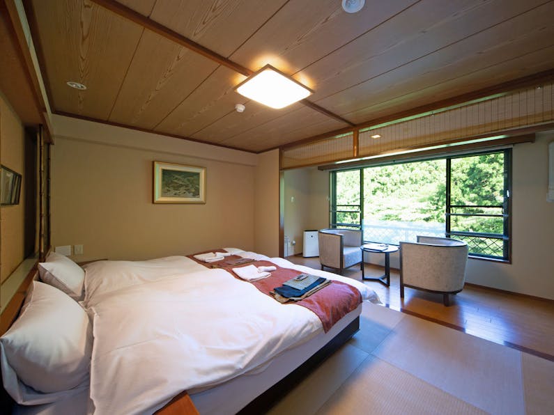 アートと音楽のホテル 真奈邸箱根 の空室状況を確認する 宿泊予約は 一休 Com