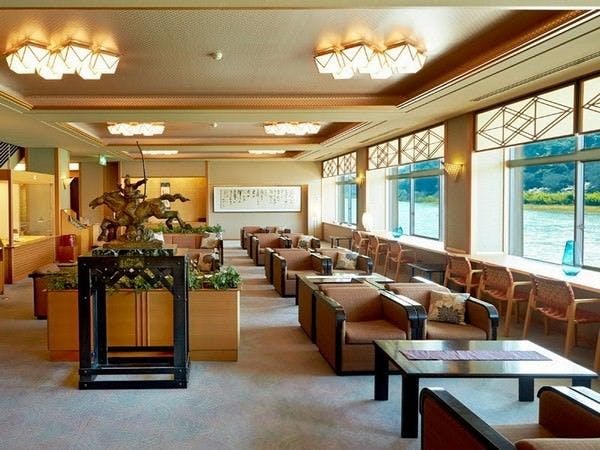 ล็อบบี้เลานจ์