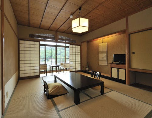 ときわの間・半露天風呂付客室