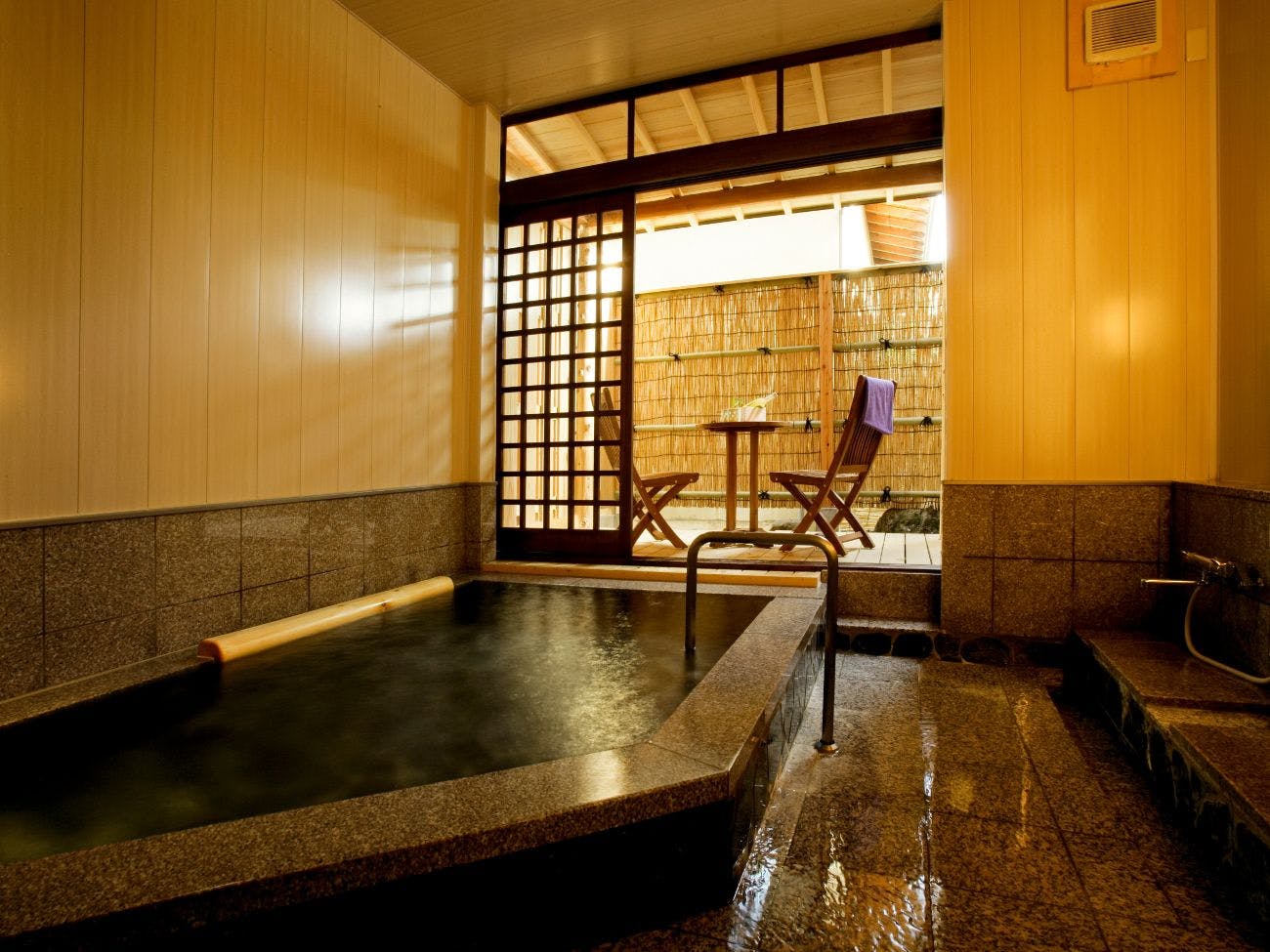 和風の宿 ますや