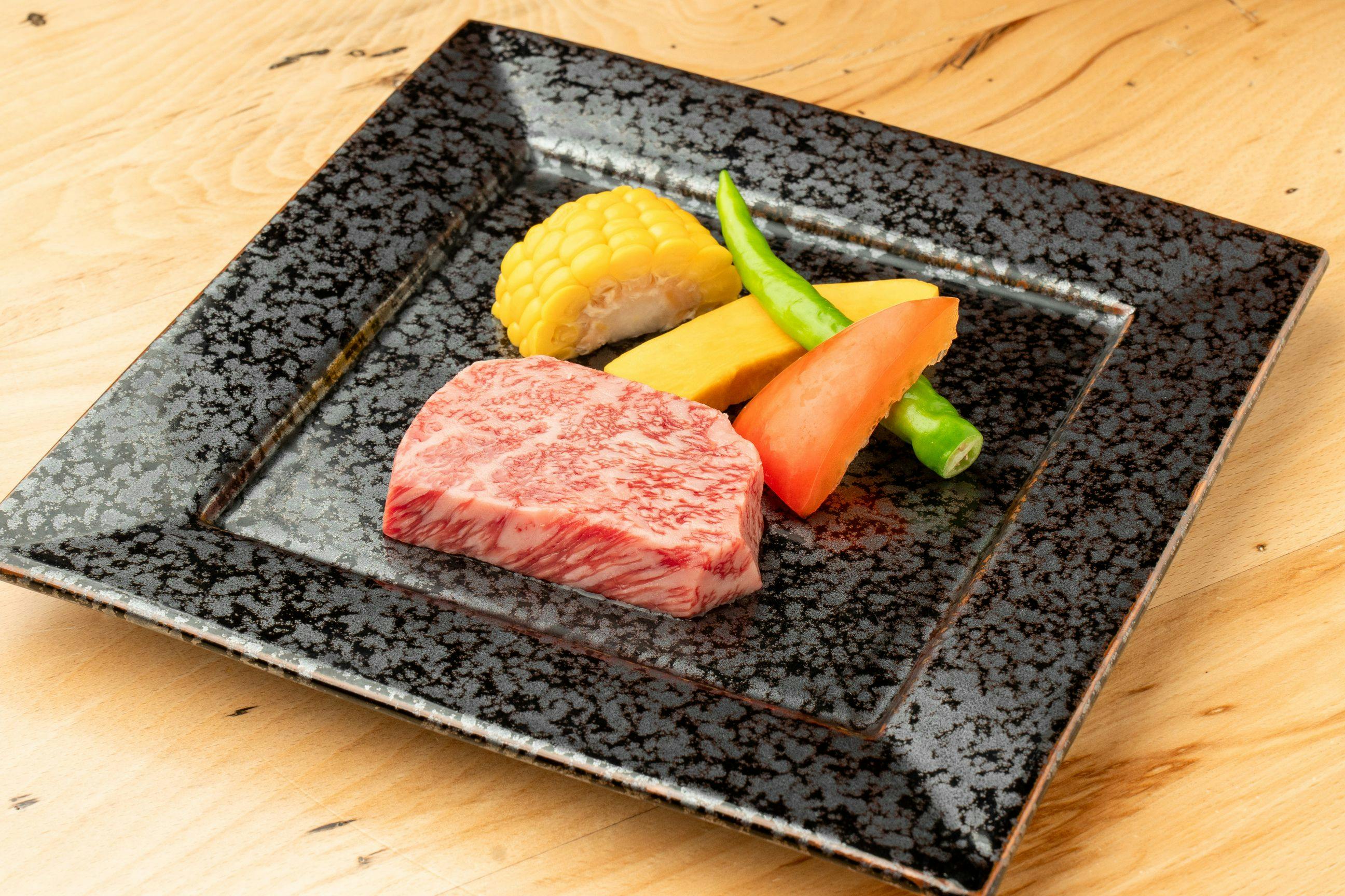 強羅花扇 円かの杜 - 【お部屋食】／「世界初！水素調理サーロイン