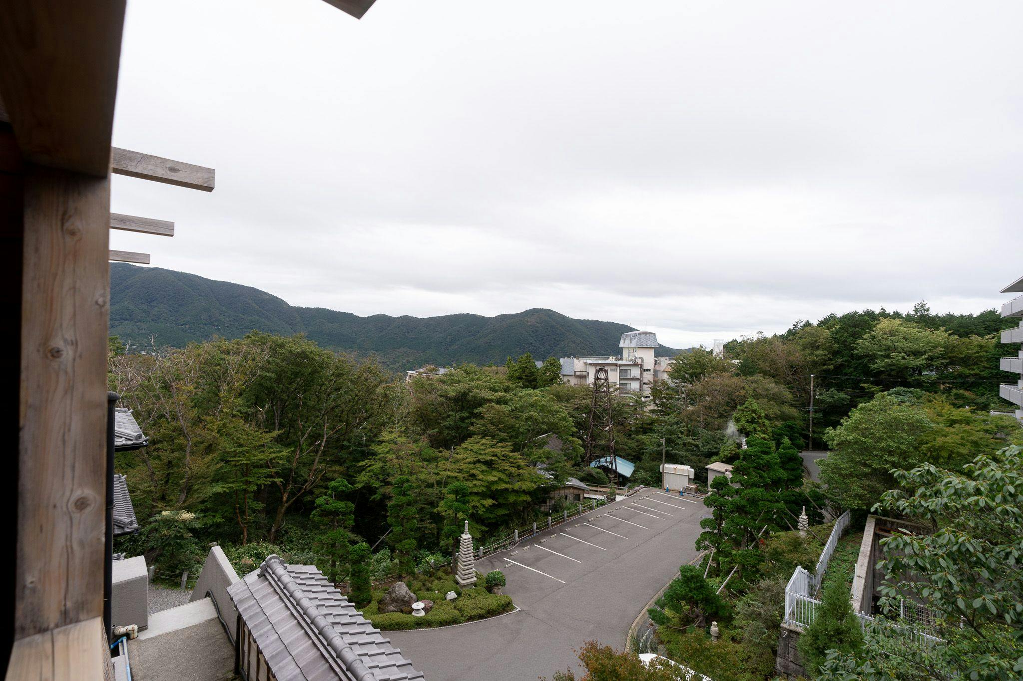 強羅花扇　円かの杜