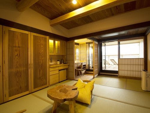 303藍（あい）客室