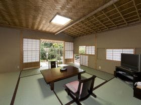 霧島温泉　料亭旅館　竹千代　霧島別邸