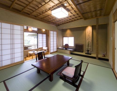 東棟2階【萌友香】