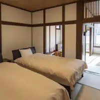 【和洋室22畳三間続き】