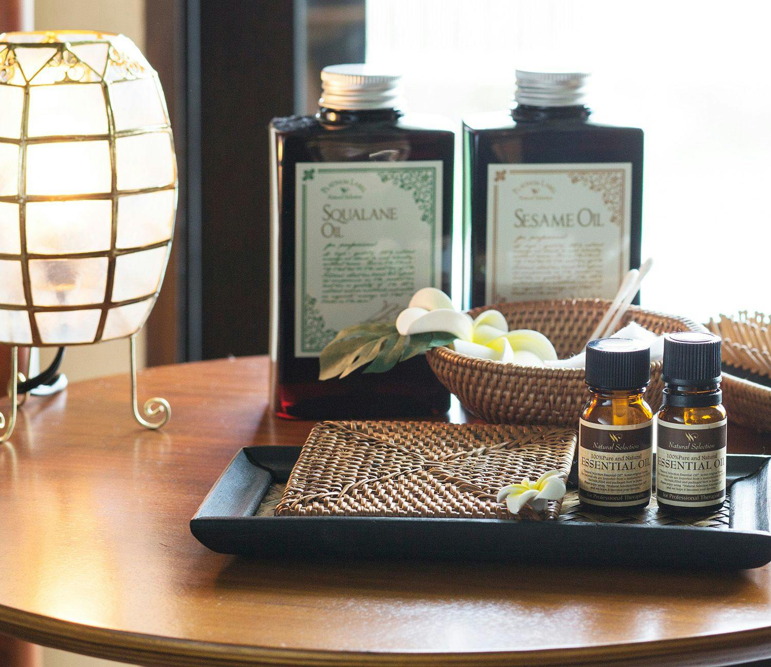 ■ นวดอโรม่า (ภาพ)