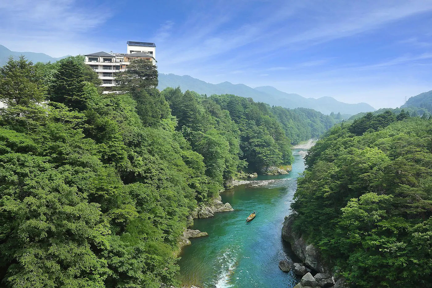 鬼怒川温泉 ホテル栂の季:鬼怒川の渓谷