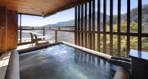 藍の間