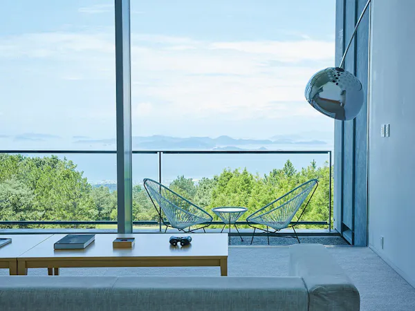 THE AONAGI Suite