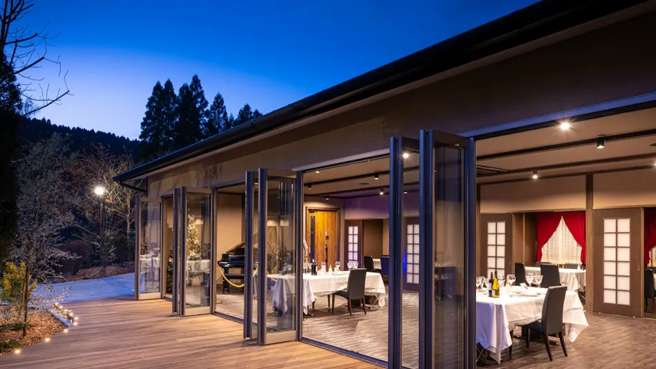Ryokan Saikura: An Inn with Private Detached Rooms, Each Featuring an Open-Air Hot Spring Bath with Free-Flowing Spring Water