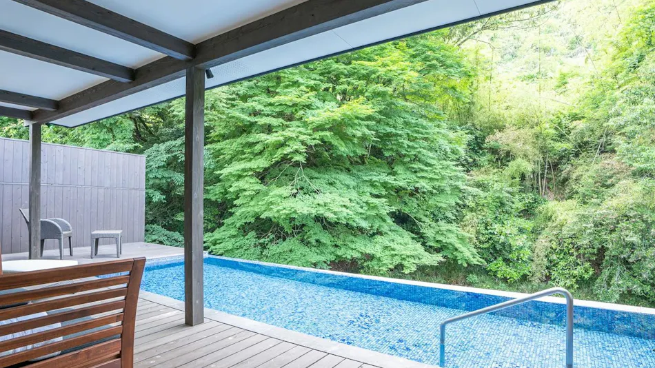 Ryokan Saikura: An Inn with Private Detached Rooms, Each Featuring an Open-Air Hot Spring Bath with Free-Flowing Spring Water