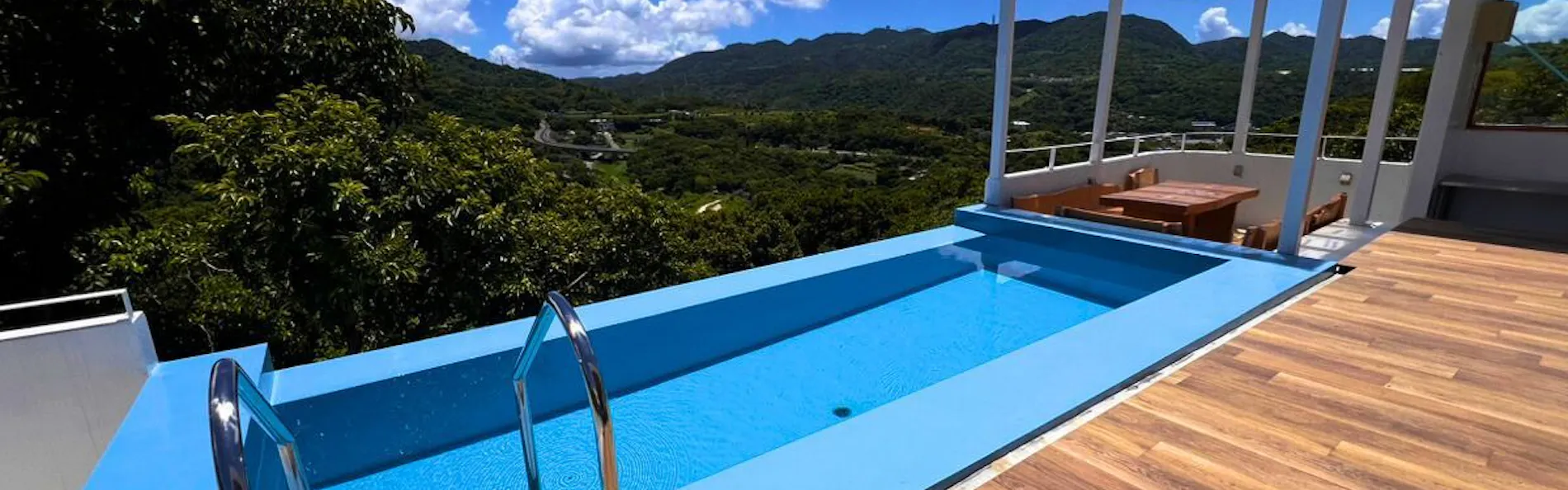 ホテル星のテラスもとぶ山里