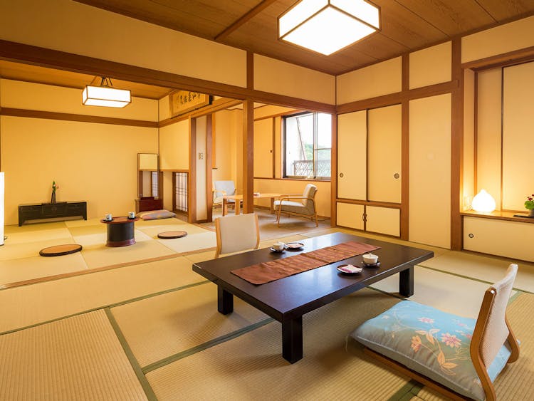 【2間和洋室・畳スーペリア -tatami-】62平米／禁煙のサムネイル画像