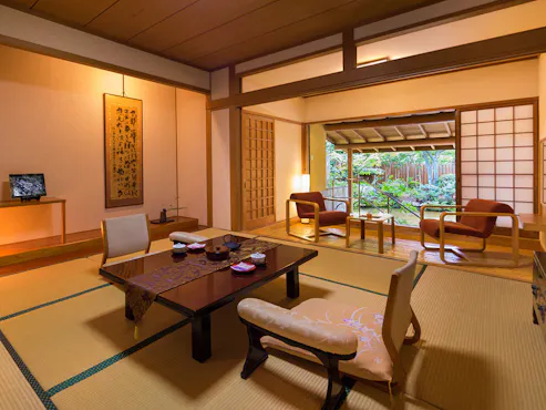 【ห้องพักพร้อมอ่างอาบน้ำกลางแจ้ง Tsukitei】