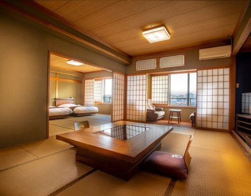 【スイート「古代紫」100平米】