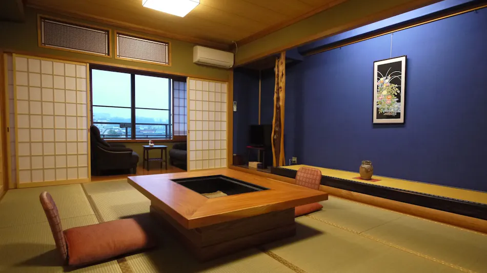 Kanazawa Yuyaruru Saisai