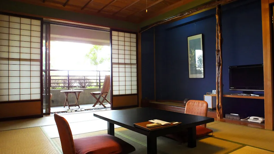 Kanazawa Yuyaruru Saisai