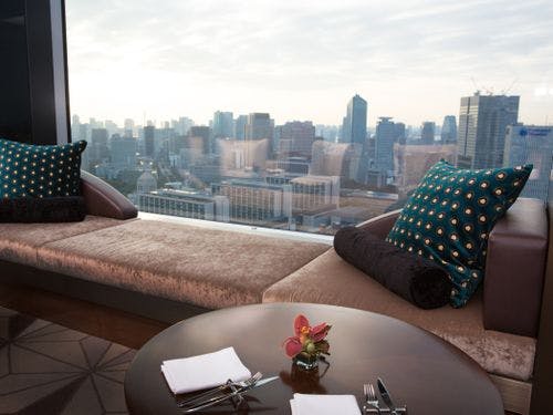 クラブラウンジ