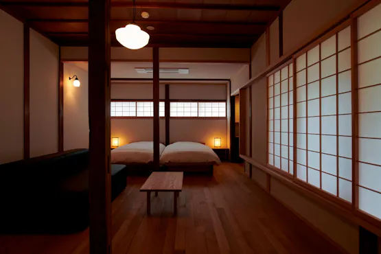 包石リビング・ベッドルーム