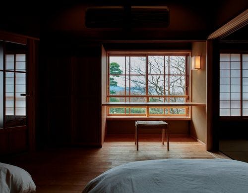 千手ベッドルーム書斎眺め