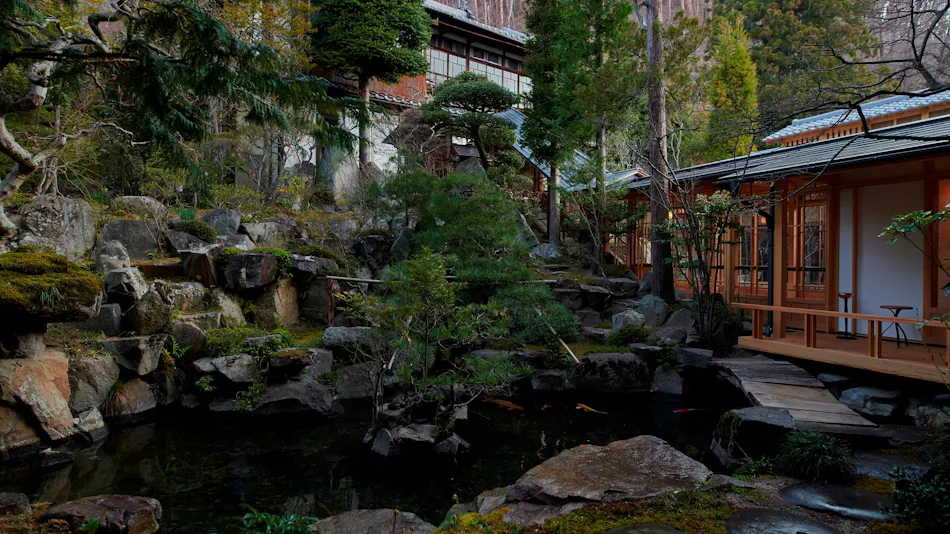 Utsukushigahara Onsen Kanaukan