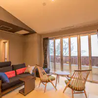 【별채 / 꽃】타입-B 객실