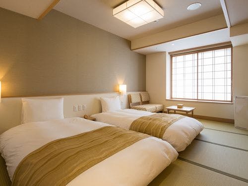 ツイン≪シャワー付≫22.0平米/2名定員