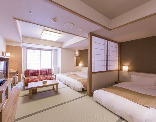 フォース≪バス付≫40～48平米