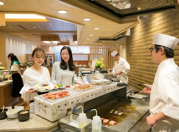 朝食バイキング