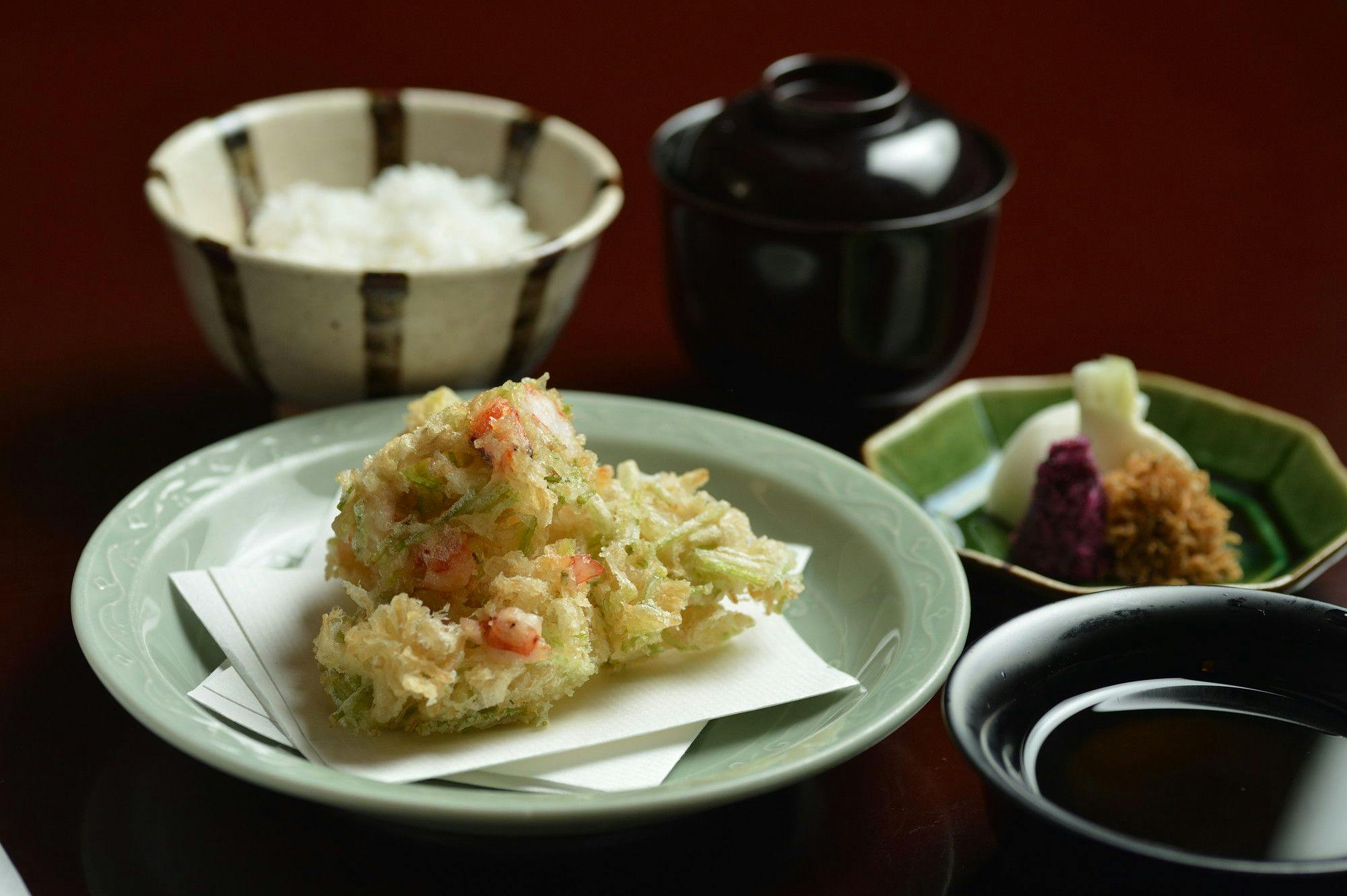 京・富小路　料理旅館天ぷら吉川