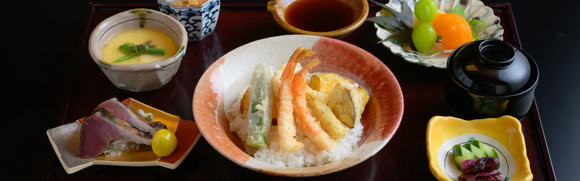 京・富小路 料理旅館天ぷら吉川