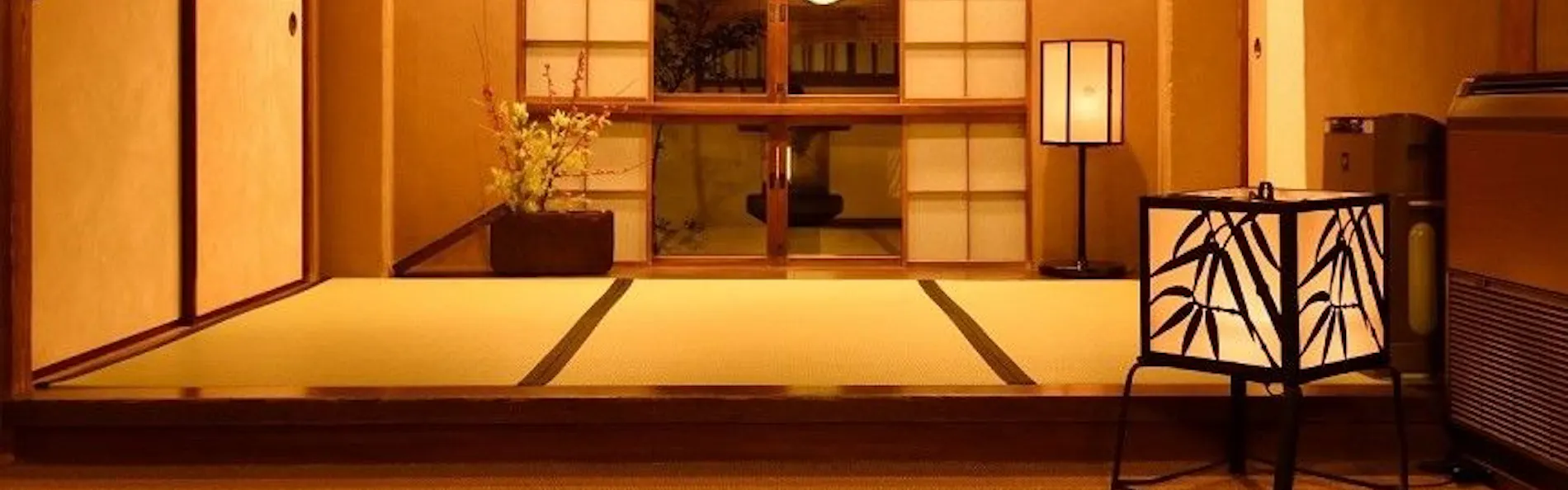 京・富小路 料理旅館天ぷら吉川