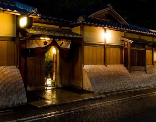 京・富小路　料理旅館天ぷら吉川