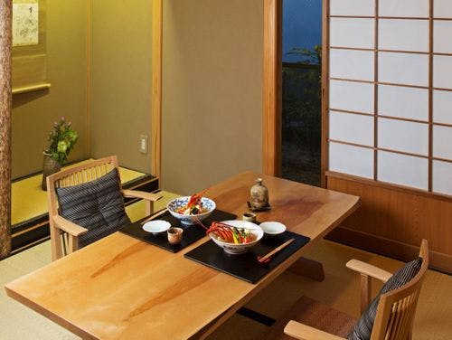 山客室専用お食事部屋