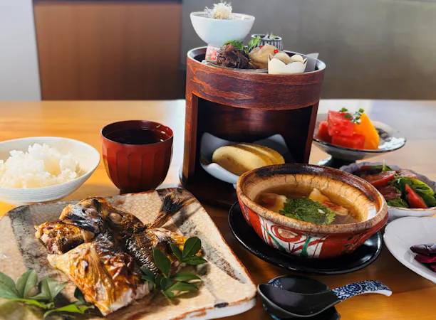 ご朝食も海の幸盛沢山でご用意いたします
