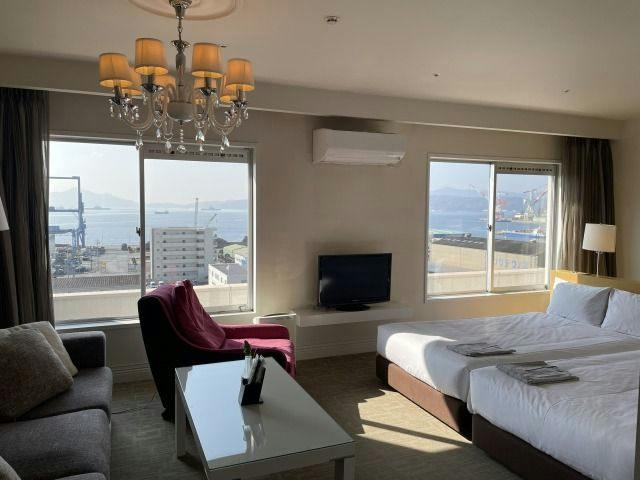 Clayton Bay Hotel