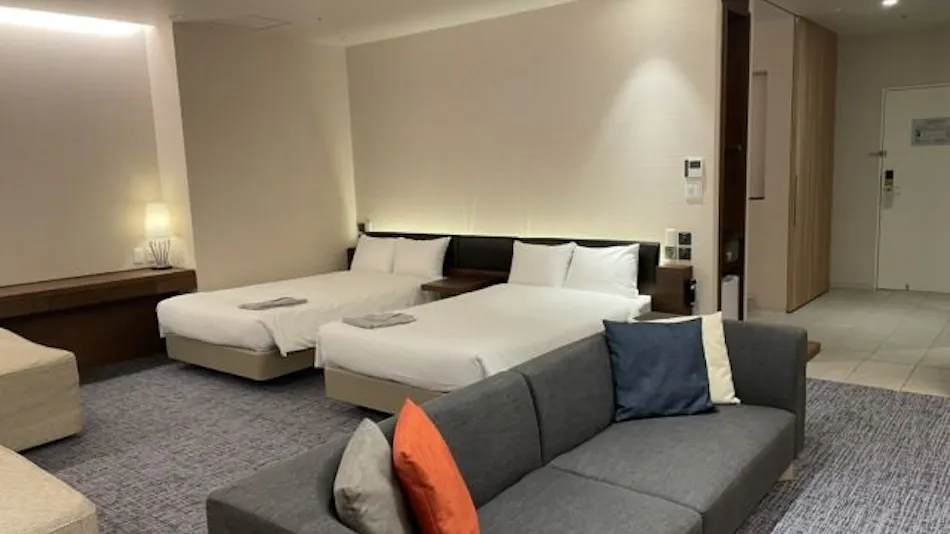 Clayton Bay Hotel