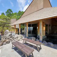 บ่อน้ำพุร้อนกลางแจ้งของน้ำพุร้อน "Kashiyama no Yu"