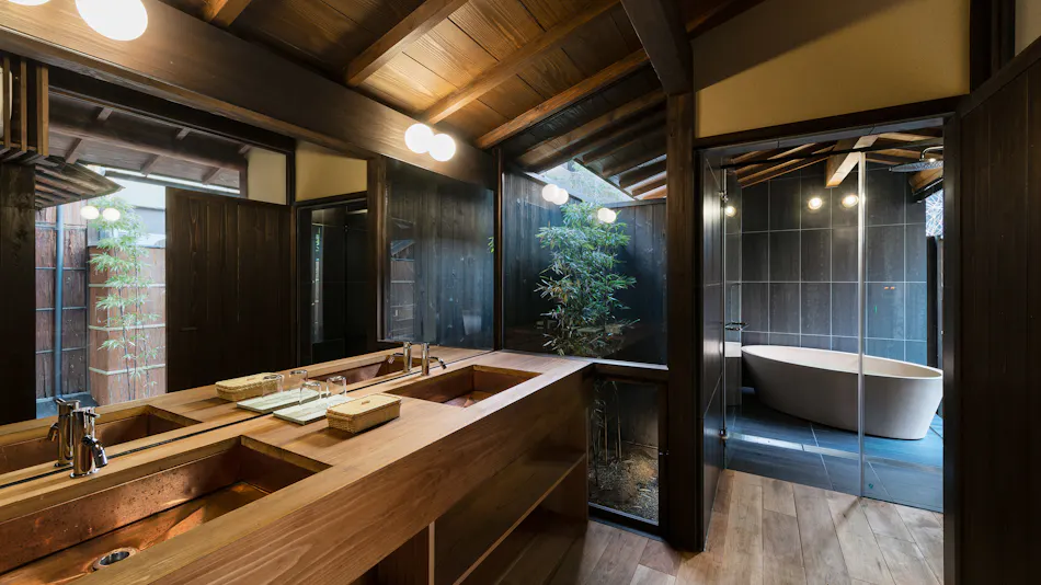 Nazuna Kyoto Gosho