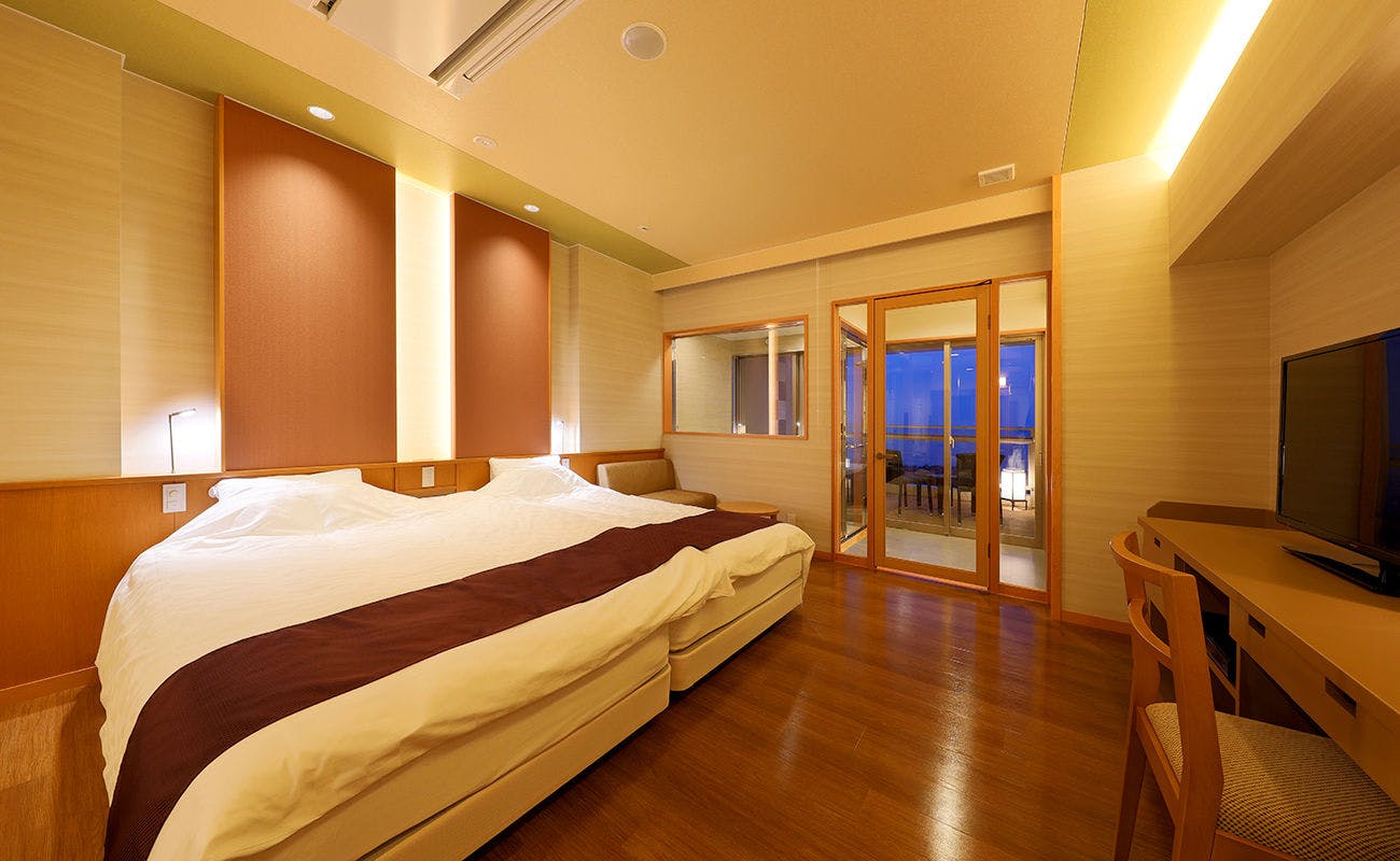 프리미엄 룸의 일본식 및 서양식 침실