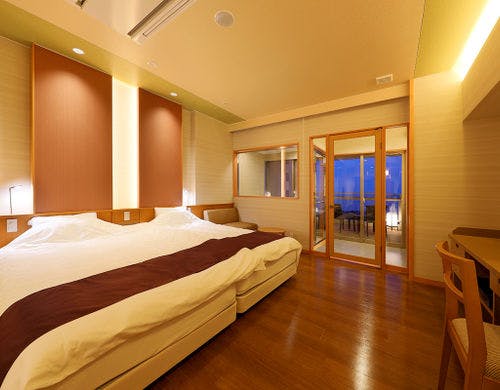 プレミアルーム和洋室のベッドルーム