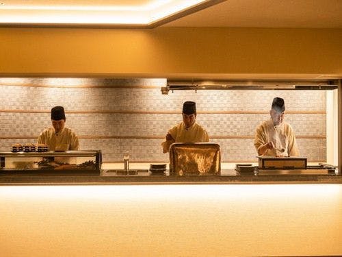 水のテラスダイニングthe洞爺