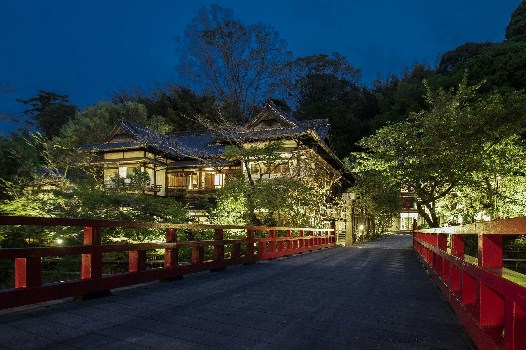 富士屋旅館